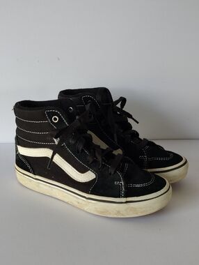 Vans Kids Black High-Top Sneakers with White Side Stripe Kids Size 1